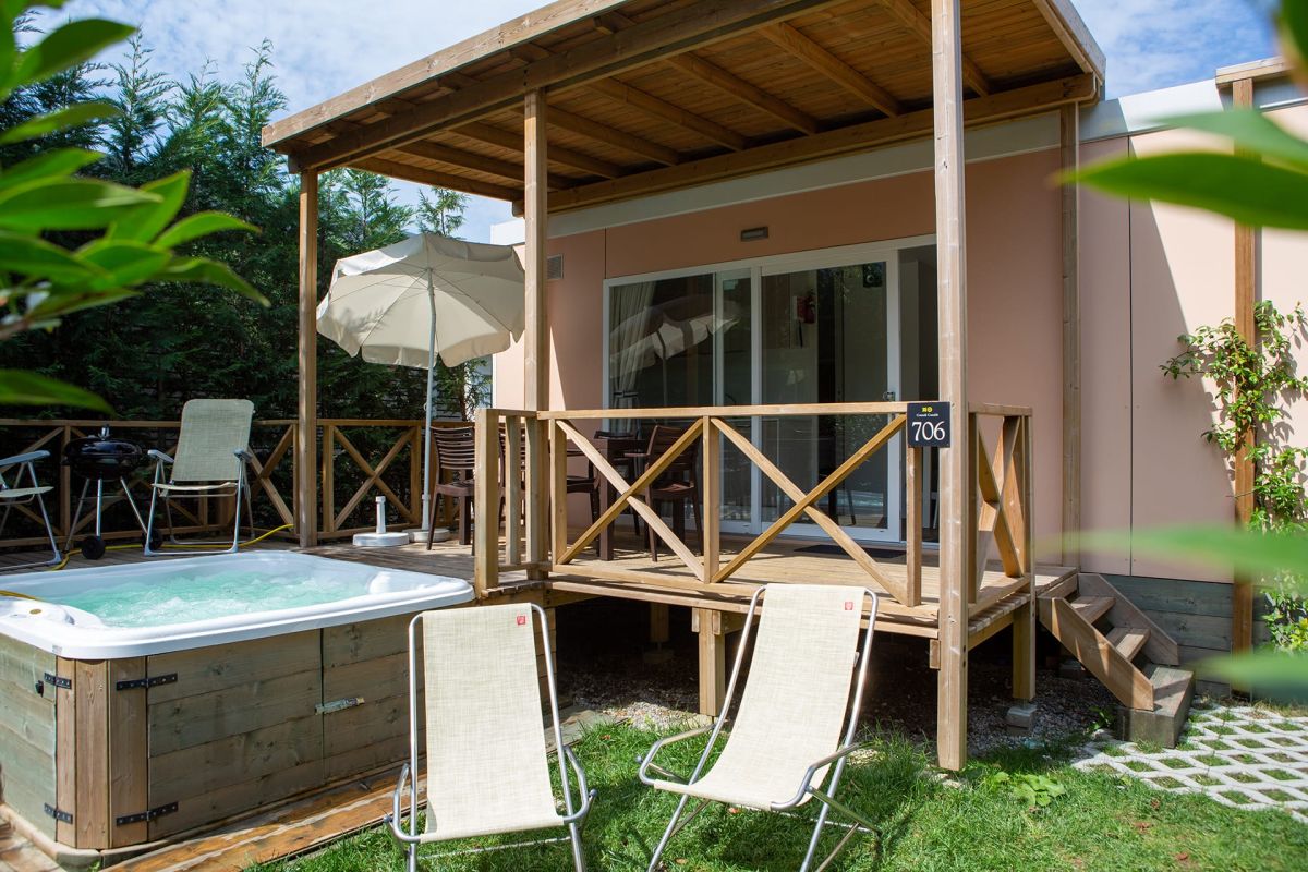 Camping con piscina al Lago d'Iseo - Camping del Sole Village