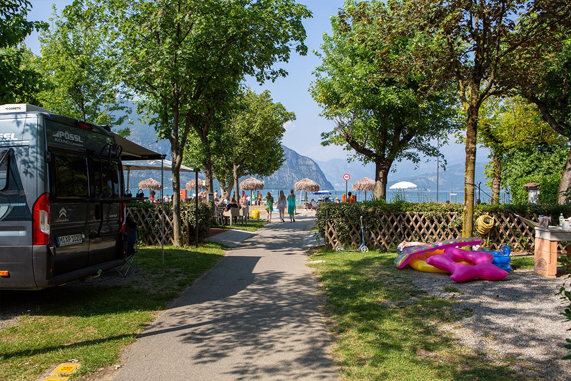 Camping con piscina al Lago d'Iseo - Camping del Sole Village